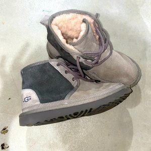 Little kid authentic ugg boots